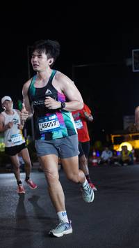 BIB: 4213, 101, 45057
                            <button type="button" onclick="openModal(23043375)" class="btn btn-primary btn-sm float-right btn-popup" data-toggle="modal" data-target=".modal-high-quality">
                        <i class="fas fa-shopping-cart"></i> Add to Cart
                    </button>
                                            <button type="button" onclick="isThisMe(23043375, true)" class="btn btn-success btn-sm float-right btn-popup btn-isme hidden" data-toggle="tooltip" data-placement="bottom" title="นี่คือรูปของคุณใช่ไหม คลิกที่นี่เพื่อเอาเข้าอัลบั้ม">
                        <i class="fas fa-plus"></i> Add to album
                    </button>
                    <button type="button" onclick="isThisMe(23043375, false)" class="btn btn-warning btn-sm float-right btn-popup btn-isnotme hidden">
                        <i class="fas fa-ban"></i> Remove from album
                    </button>